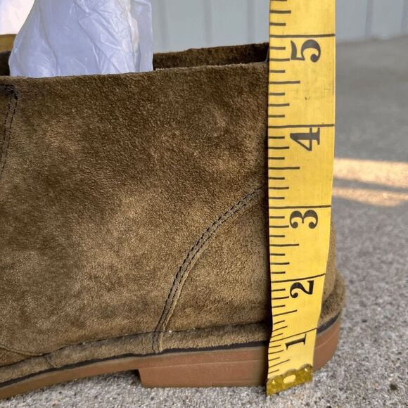 Hush Puppies Olive Suede Chukka Boots w/ Tassel Laces, Size 9 - Picture 10 of 10